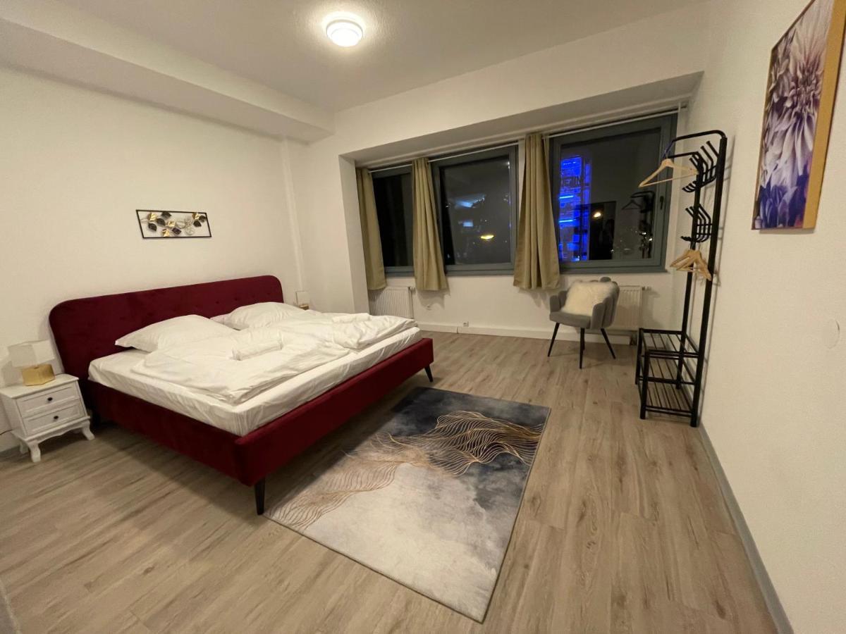 Urbansuites - Modern & Zentral In Der City - Dein Zuhause In Штутгарт Экстерьер фото