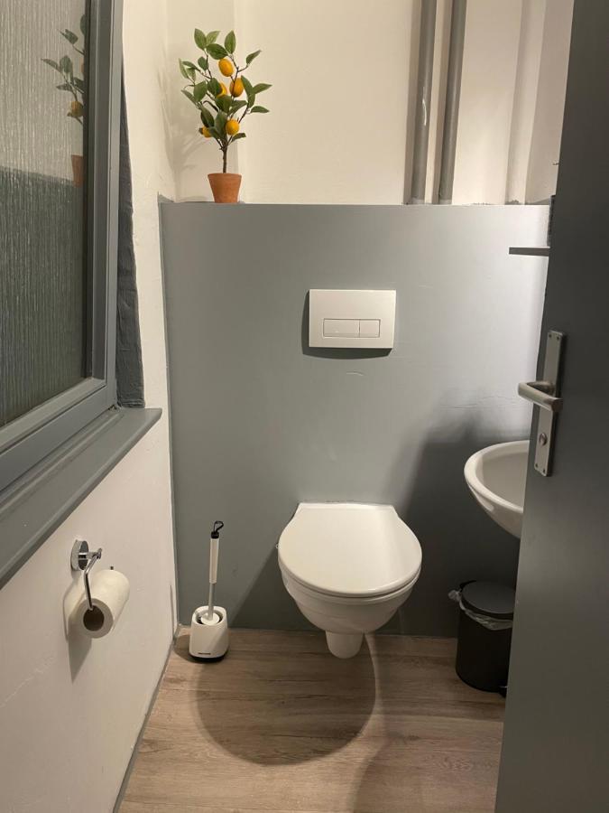 Urbansuites - Modern & Zentral In Der City - Dein Zuhause In Штутгарт Экстерьер фото