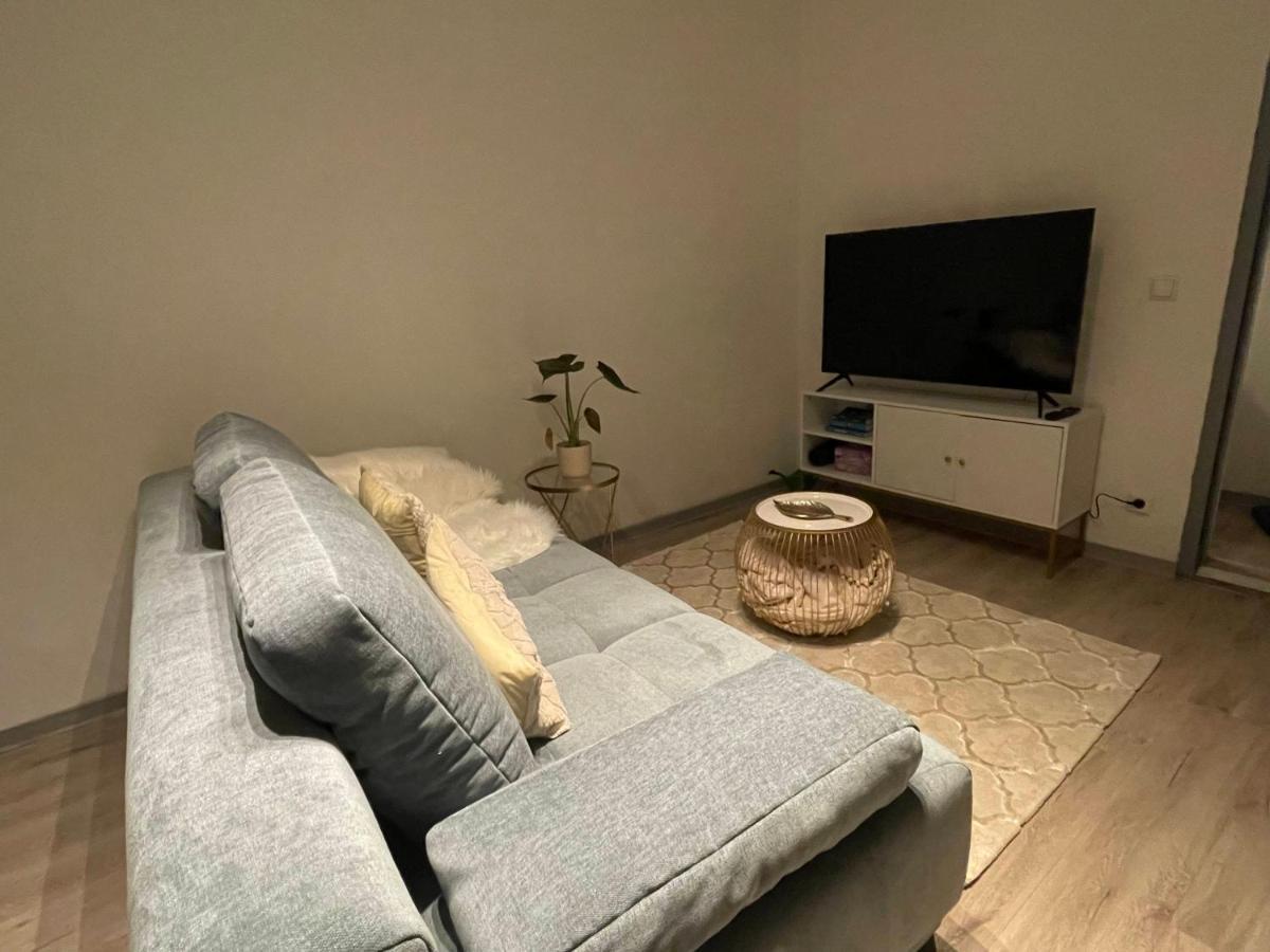 Urbansuites - Modern & Zentral In Der City - Dein Zuhause In Штутгарт Экстерьер фото