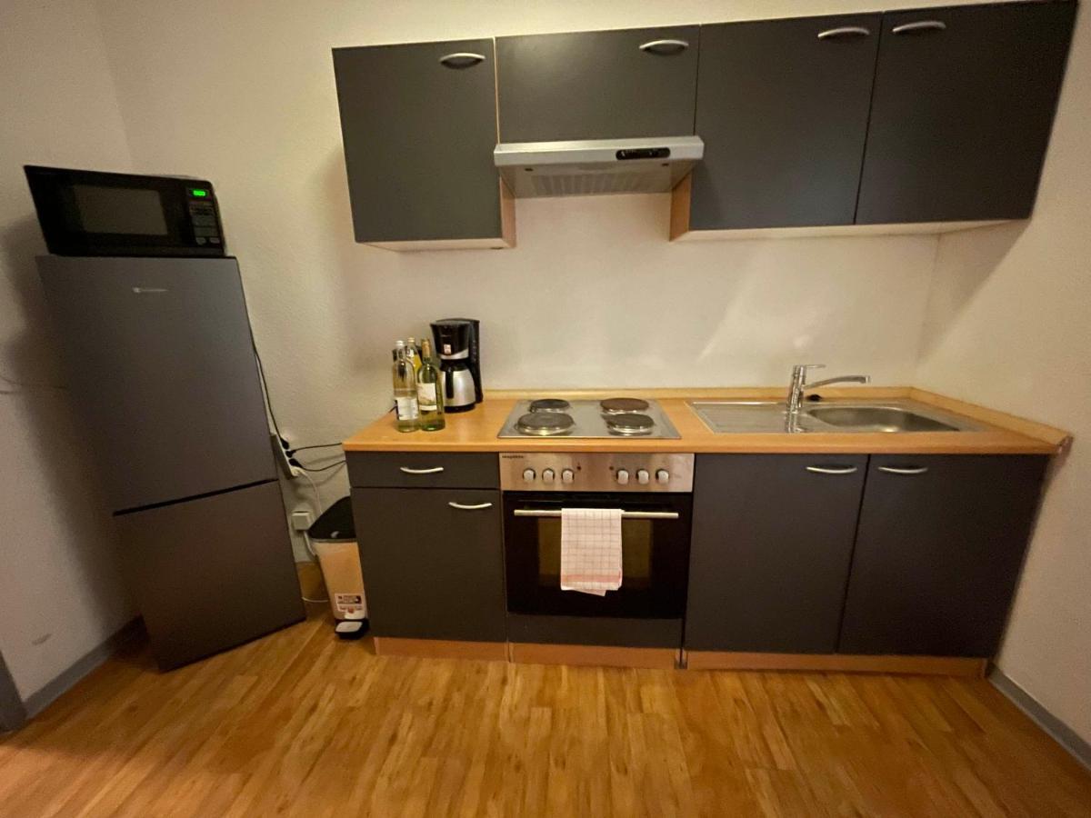 Urbansuites - Modern & Zentral In Der City - Dein Zuhause In Штутгарт Экстерьер фото