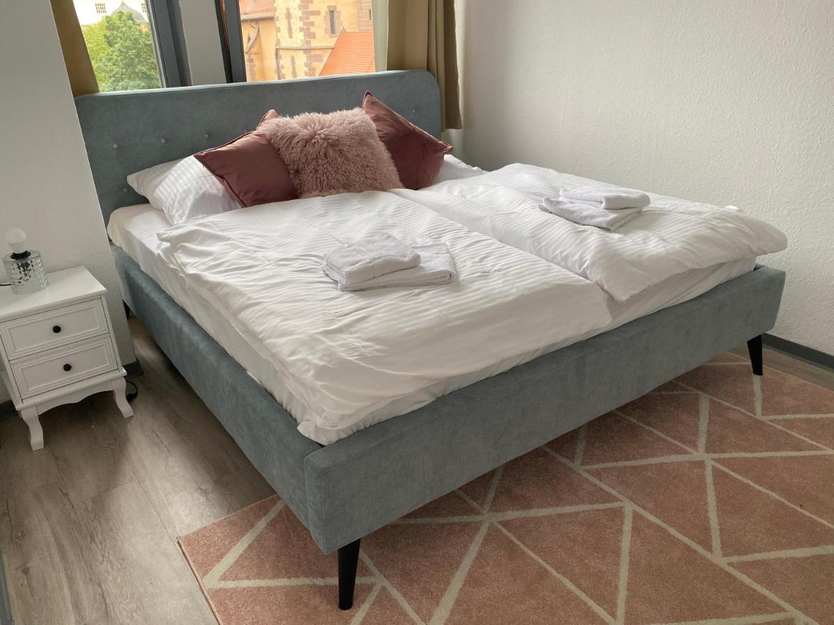 Urbansuites - Modern & Zentral In Der City - Dein Zuhause In Штутгарт Экстерьер фото