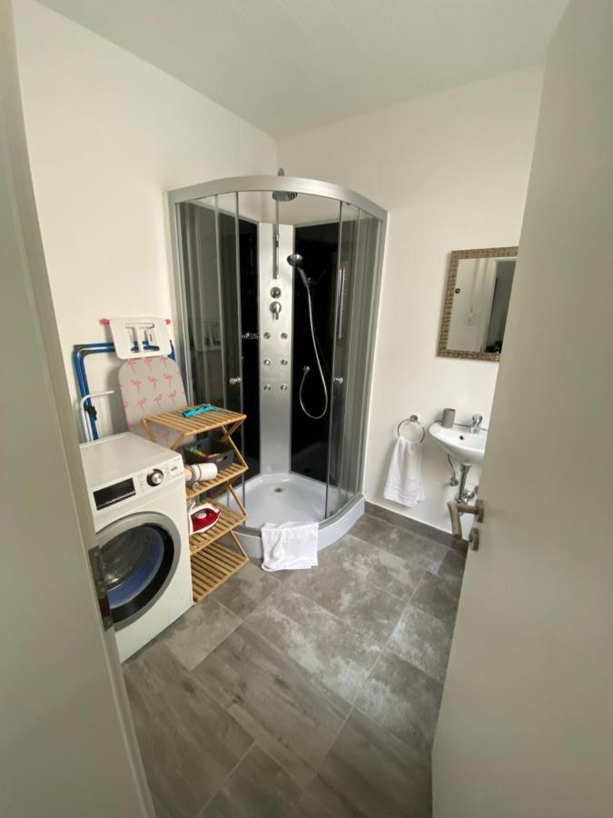 Urbansuites - Modern & Zentral In Der City - Dein Zuhause In Штутгарт Экстерьер фото